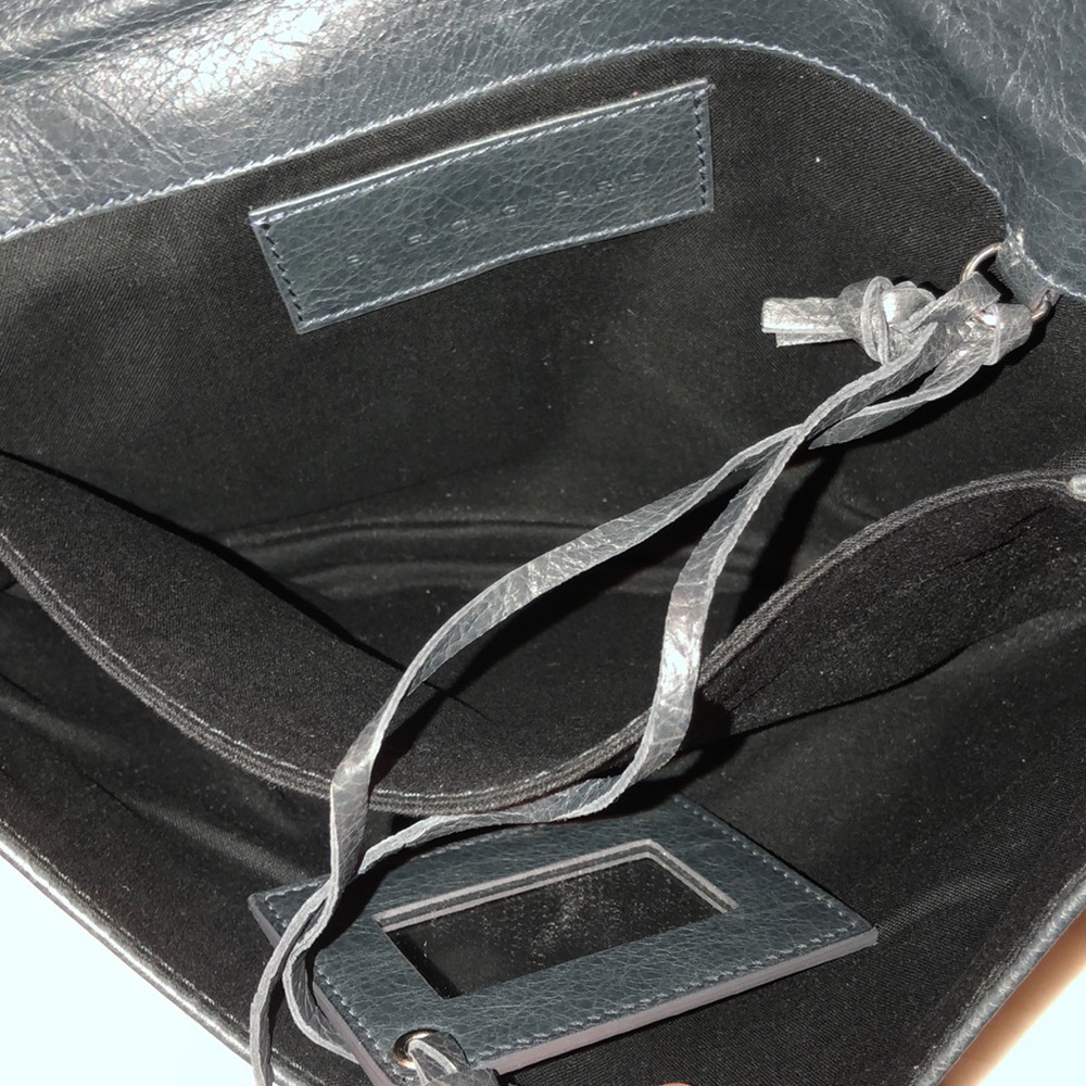 Balenciaga Clutch - Picture 2 of 4